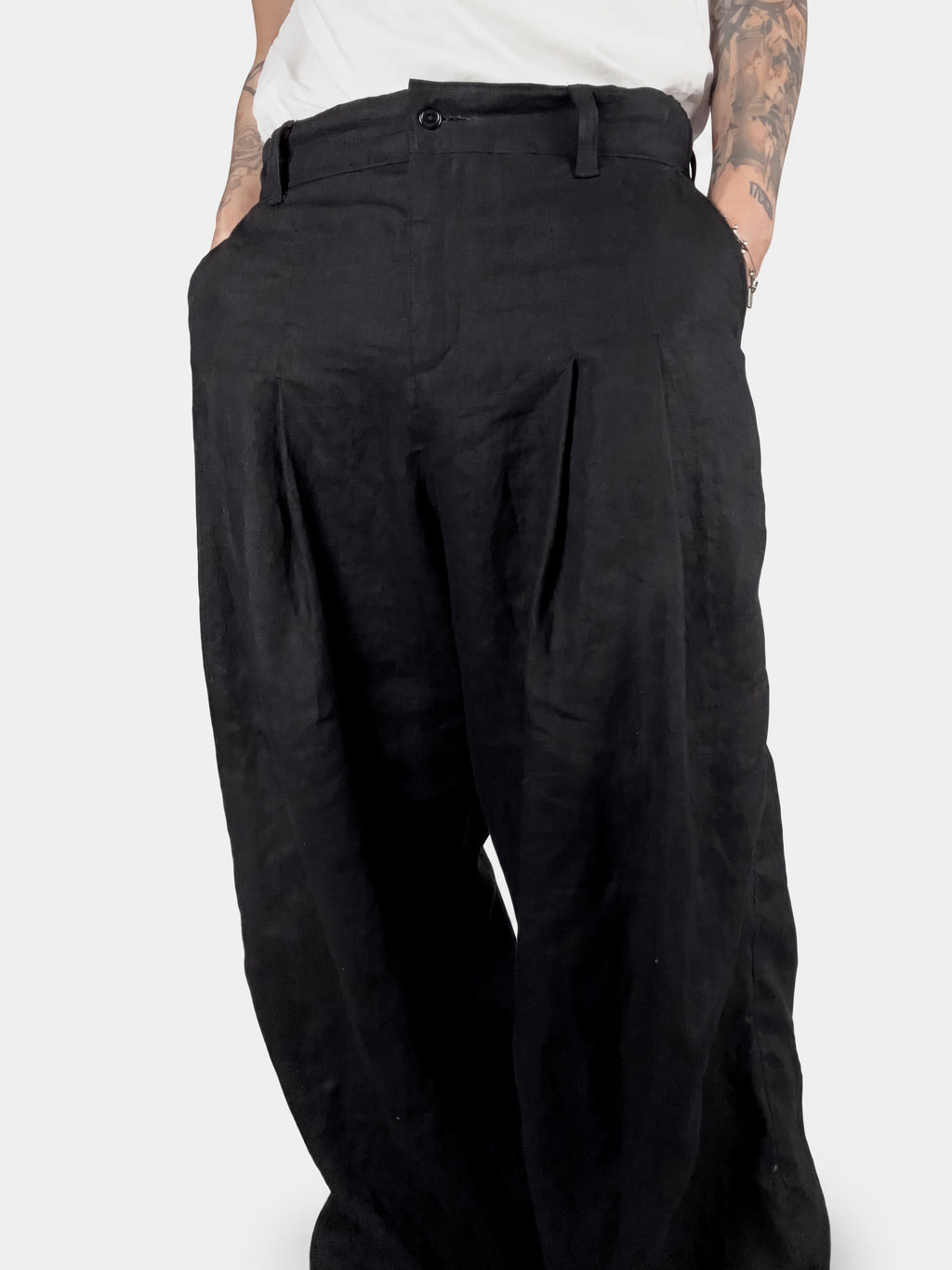 Manji Pants Black